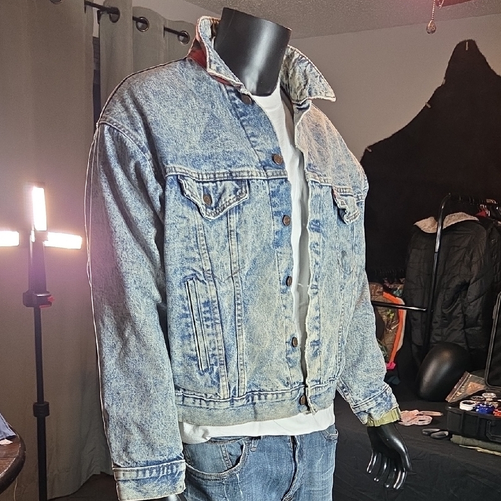 Levi's Acid Wash Blue Denim Trucker Jacket - Men - Picture 7 of 13